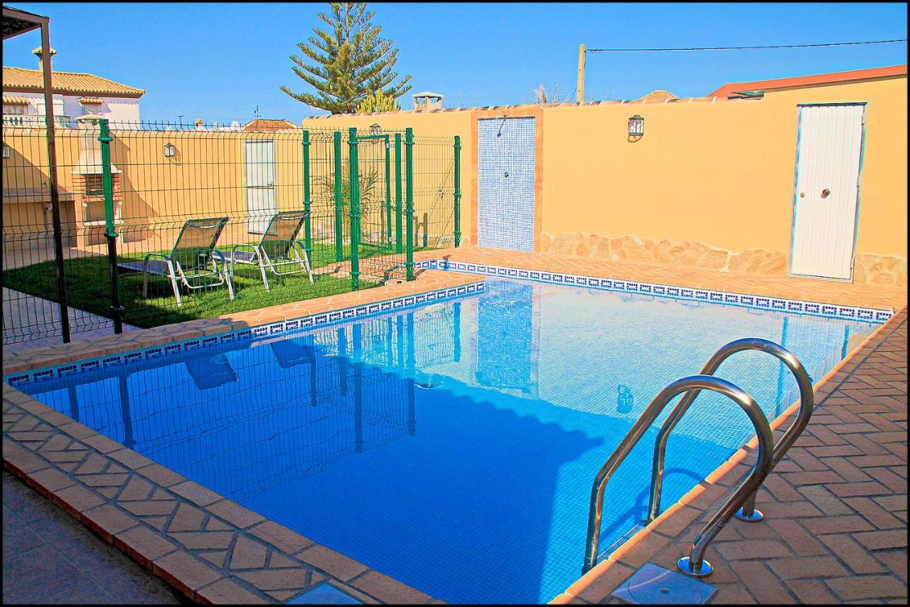 Bungalow Curro Pareja 131 Conil De La Frontera Esterno foto
