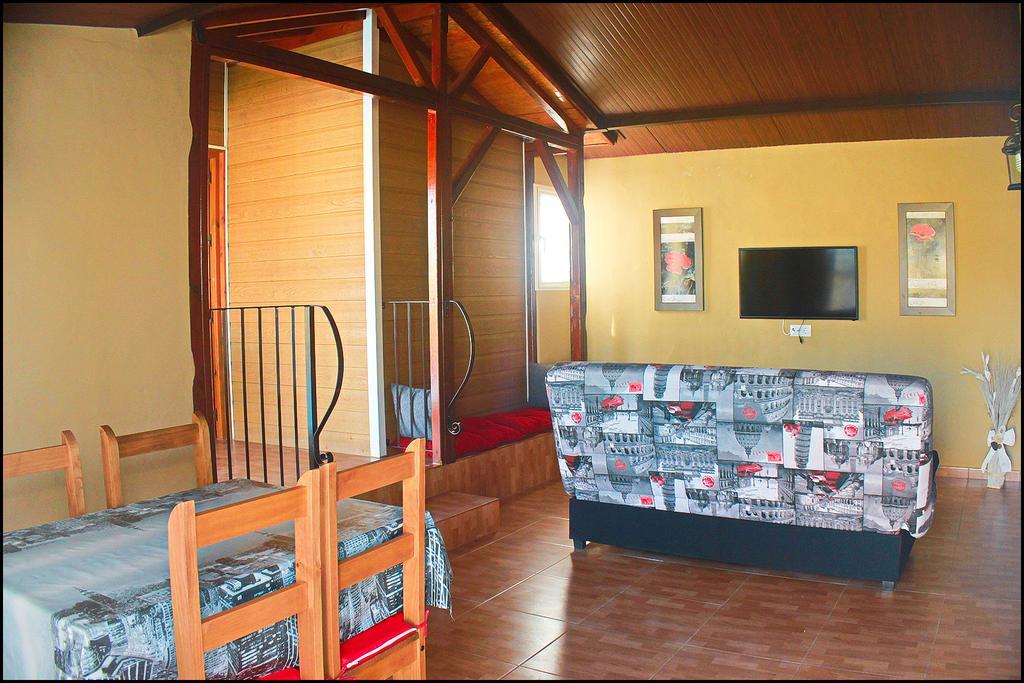 Bungalow Curro Pareja 131 Conil De La Frontera Esterno foto